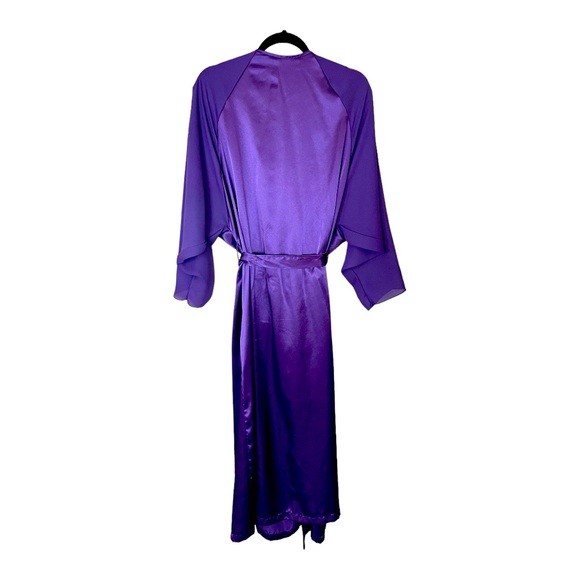 Victoria’s Secret Vintage Gold Label Purple Silk Robe with Pockets Size M/L - Picture 2 of 8